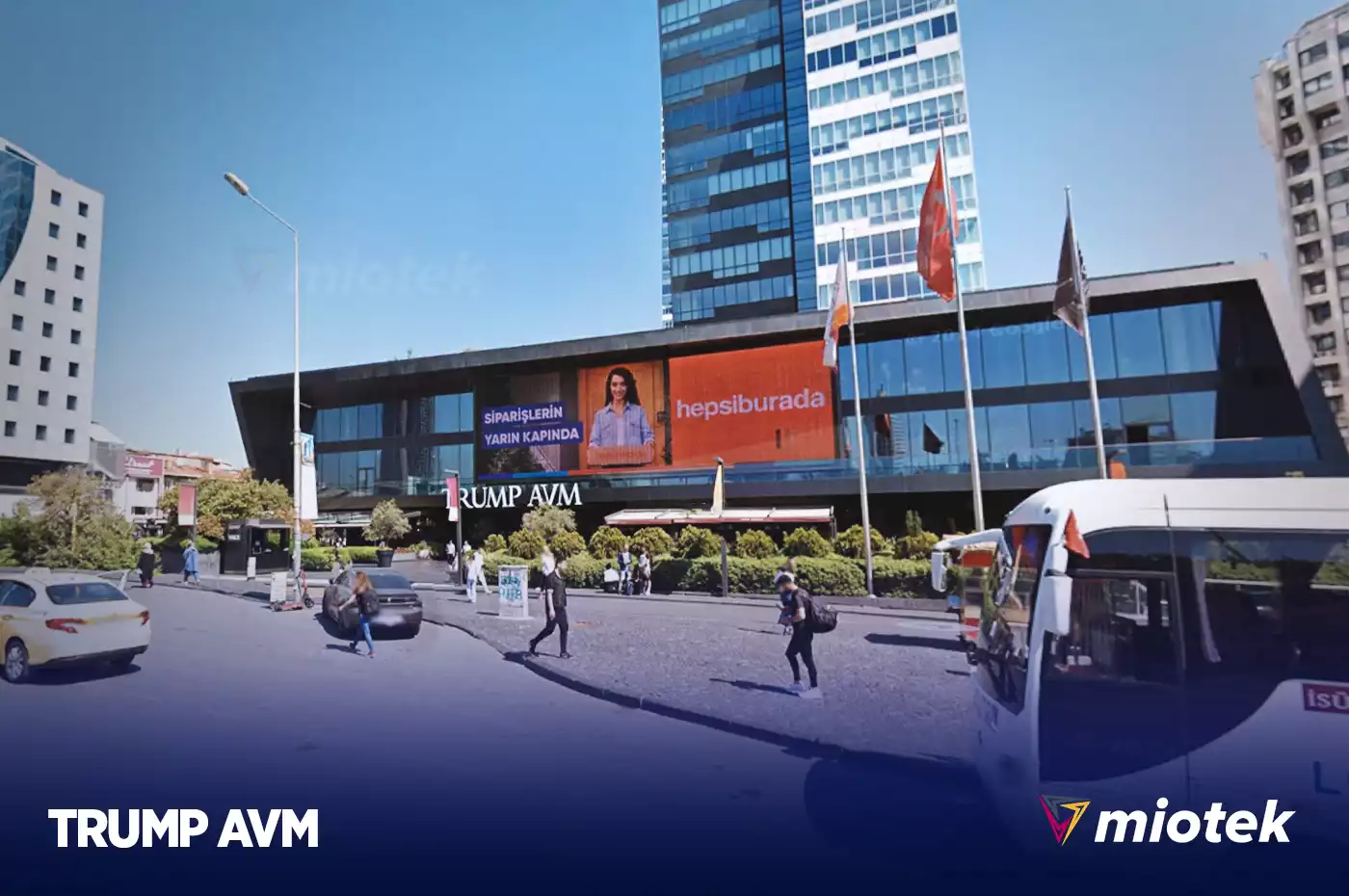 AVM Dijital Reklam Panosu