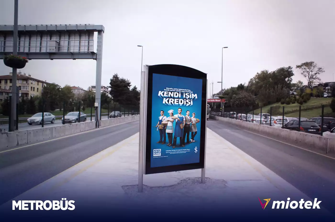 Miotek Media Metorbüs CLP reklam panosu